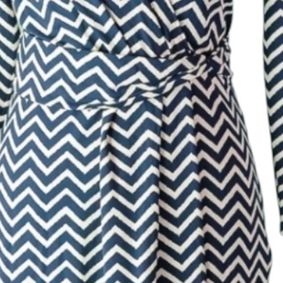 Talbots Blue And  White Chevron Wrap Bodice Dress Size Medium - Picture 5 of 7